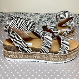 Steve Madden Platform Sandals